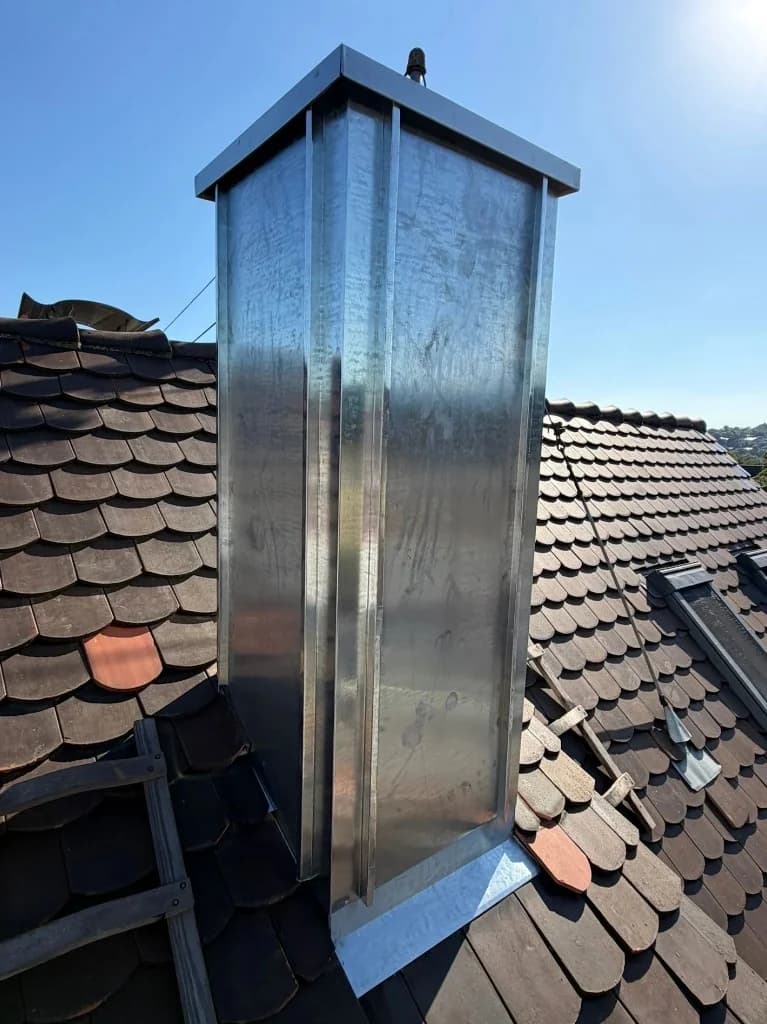 Referenz: Kaminsanierung mit Metallverkleidung