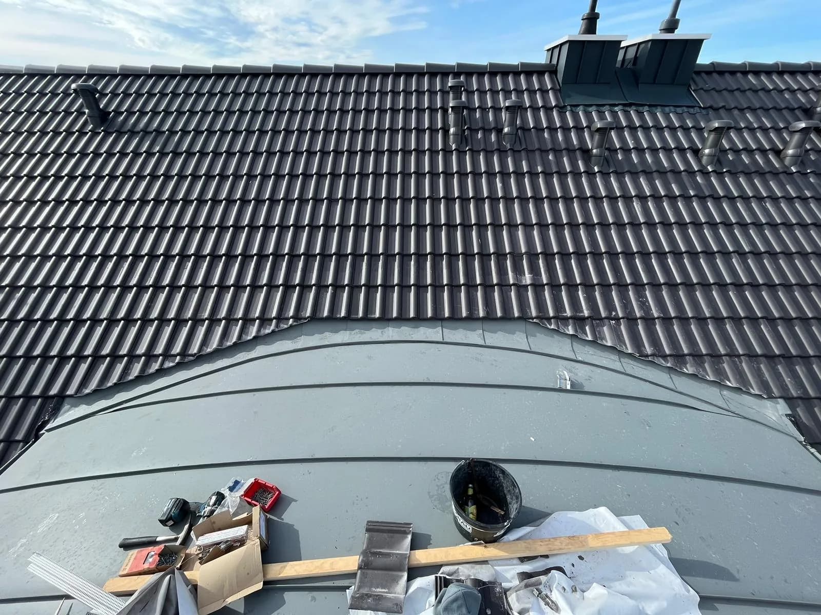 Referenz: Traufblech und Dachreparatur